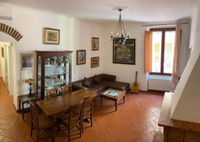 The Philosopher's House La Spezia